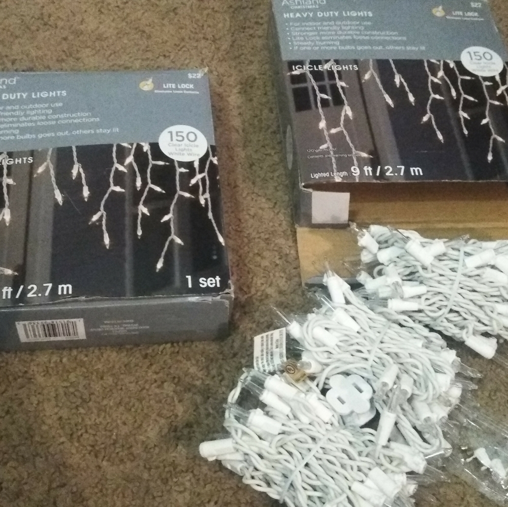 2 packs of icicle 150 clear lights